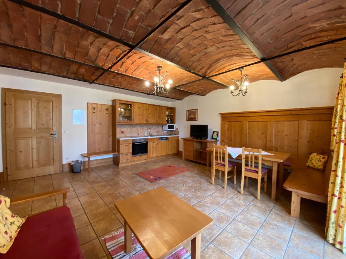 Kuerbishof Gartner Villa Fehring Eksteriør bilde