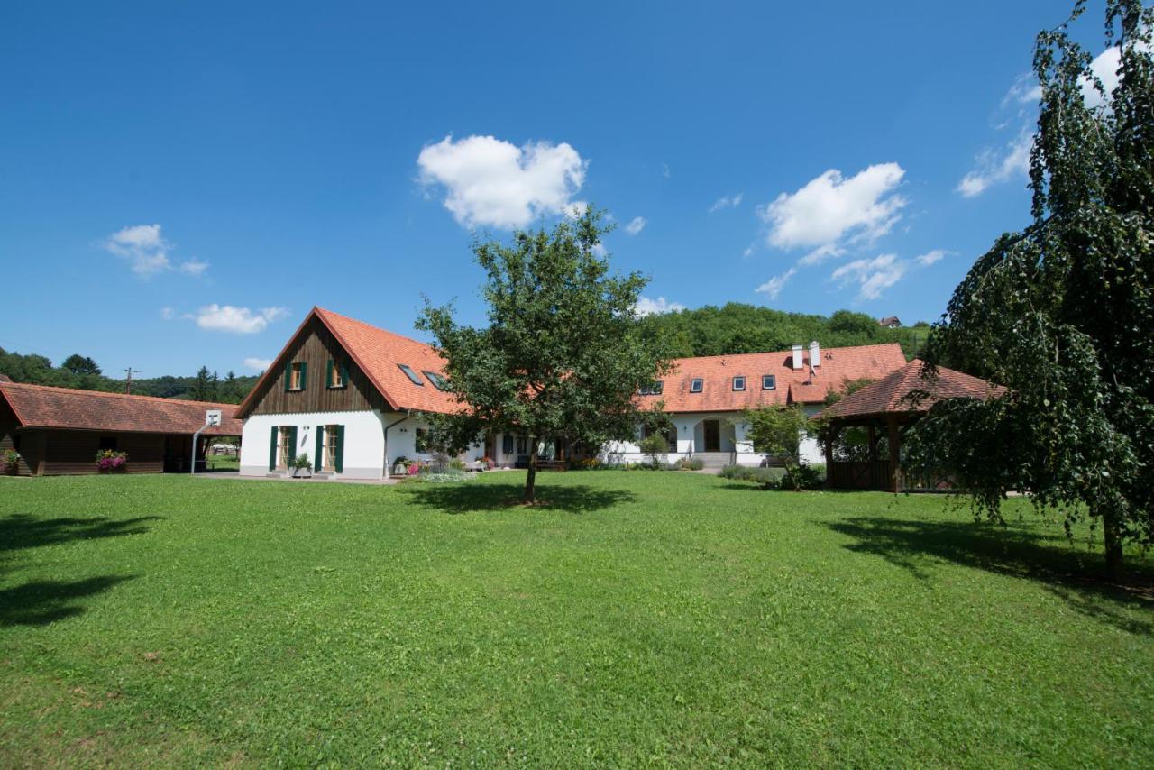 Kuerbishof Gartner Villa Fehring Eksteriør bilde